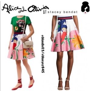 Alice + Olivia “Earla” Bird and plant flare skirt 0